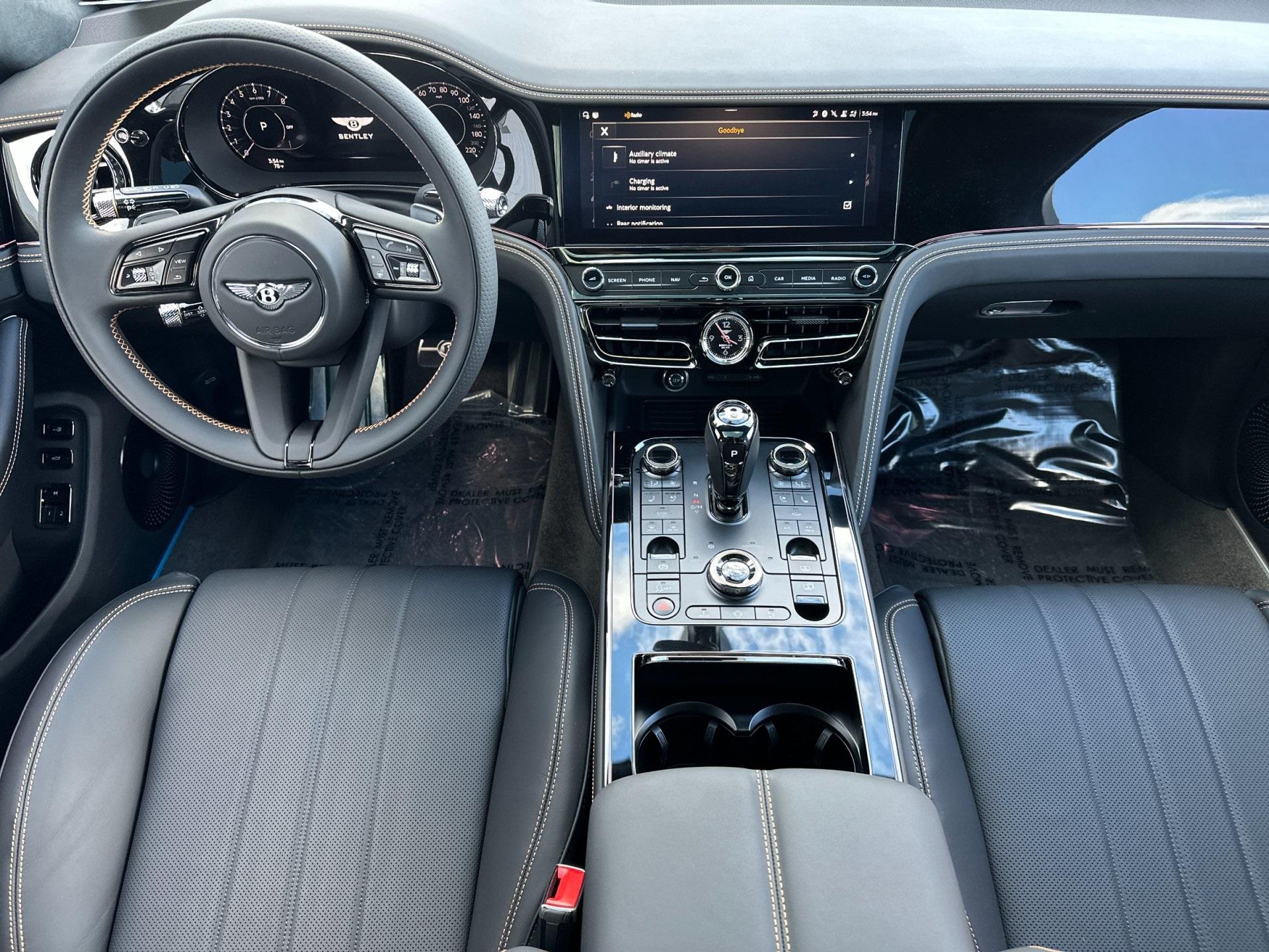 2025 Bentley Flying Spur Mulliner photo 4