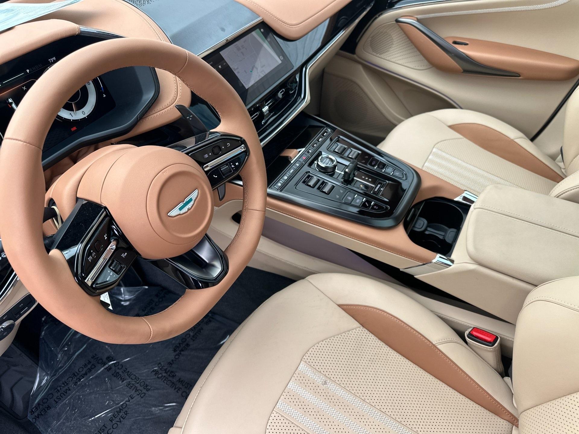 2025 Aston Martin DBX DBX707 photo 3