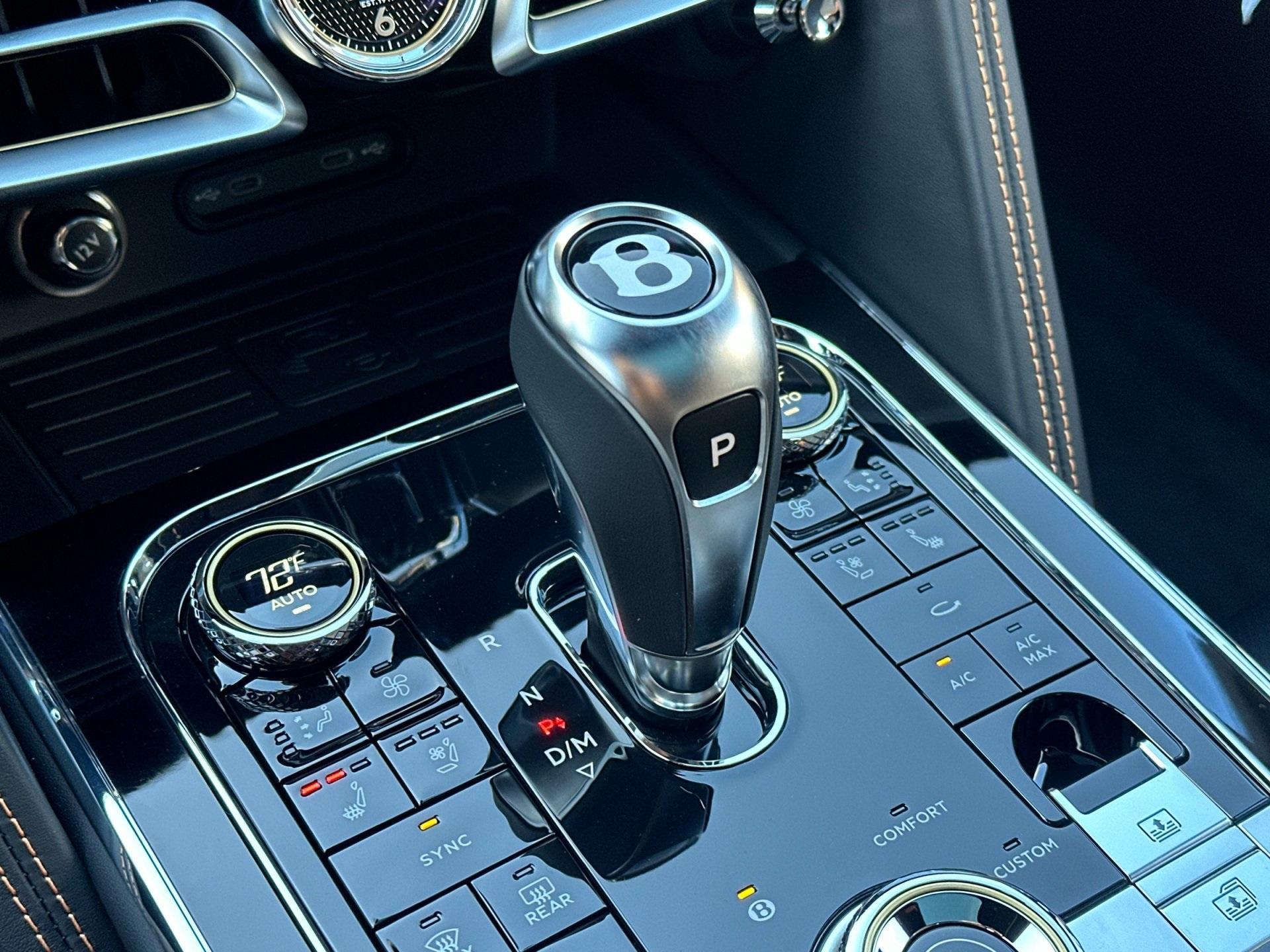 2026 Bentley Flying Spur - Photo 24
