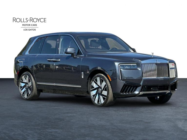 2025 Rolls-Royce Cullinan Base
