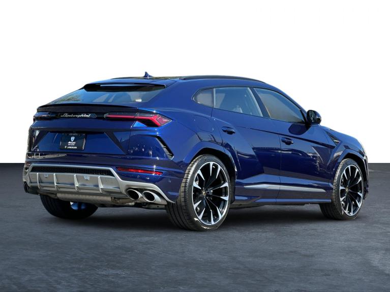 Used 2020 Lamborghini Urus for sale $185,991 at Bentley Los Gatos in Los Gatos CA 95032 3
