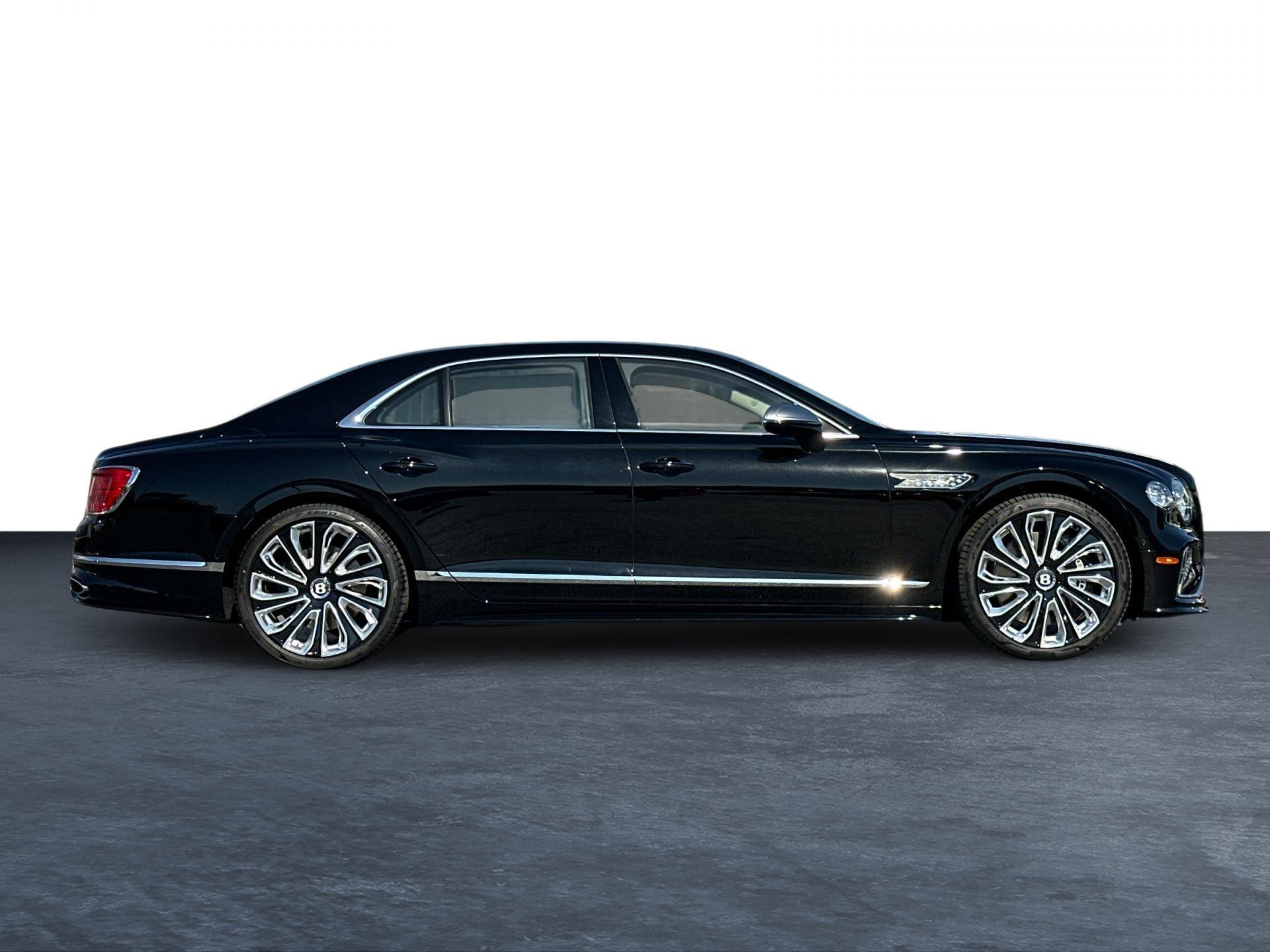 2025 Bentley Flying Spur Speed photo 3